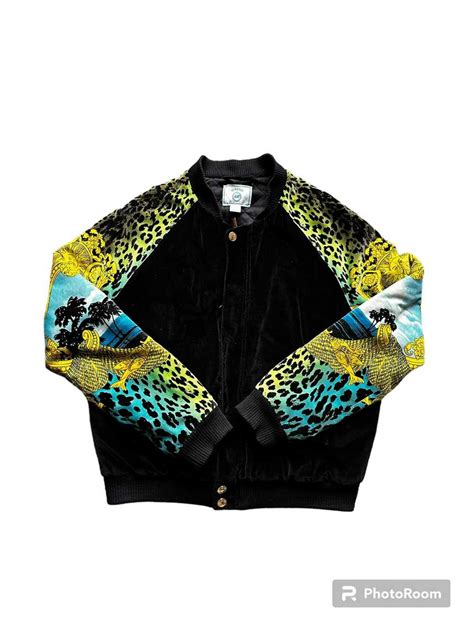 versace x h&m bomber jacke|versace x h and m.